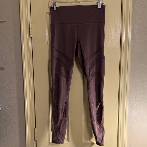 lululemon athletica High-Rise Mesh Leggings in Antique Bark Size 10 - Picture 6 of 7